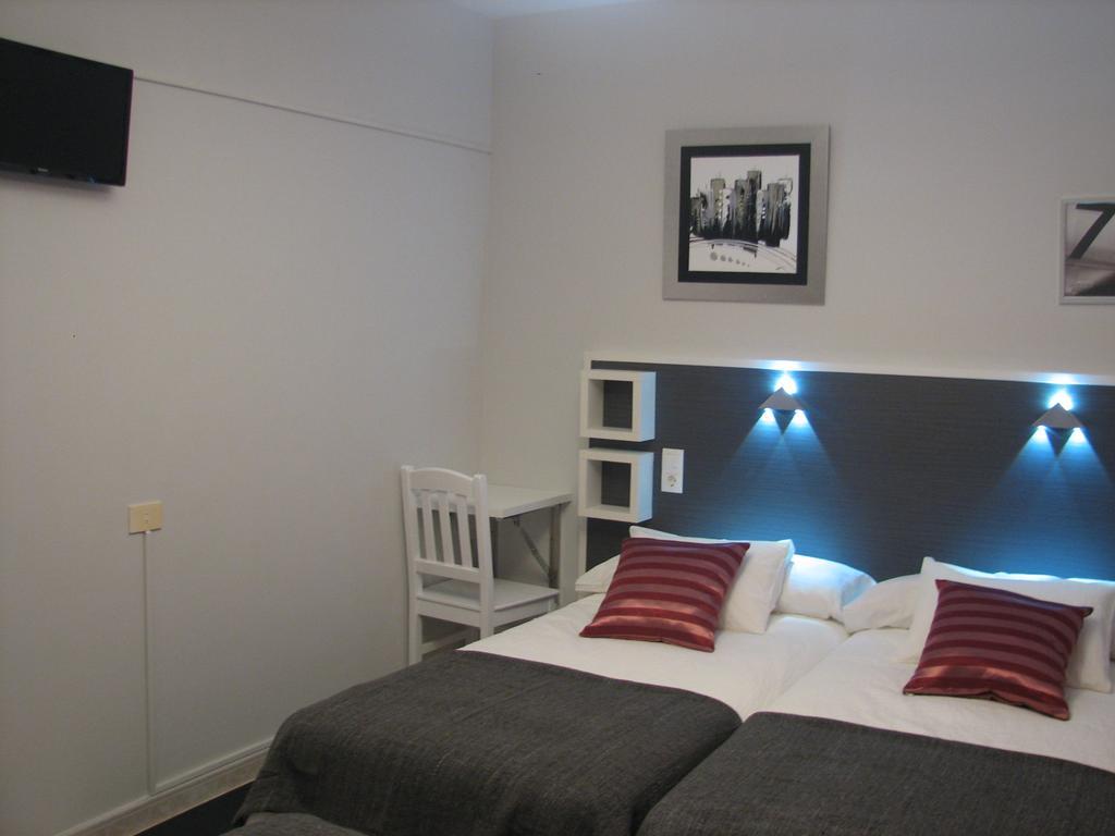 Hostal Meson Do Loyo Portomarin Room photo